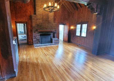 Cabin with wood flooring | Amazing Floors LP